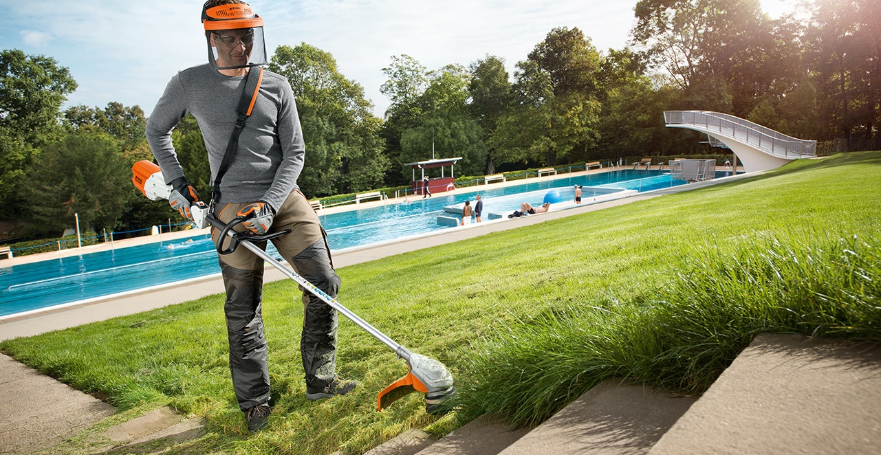 Stihl fsa deals 90 cordless brushcutter