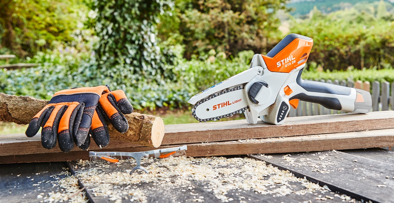 stihl cordless wood cutter