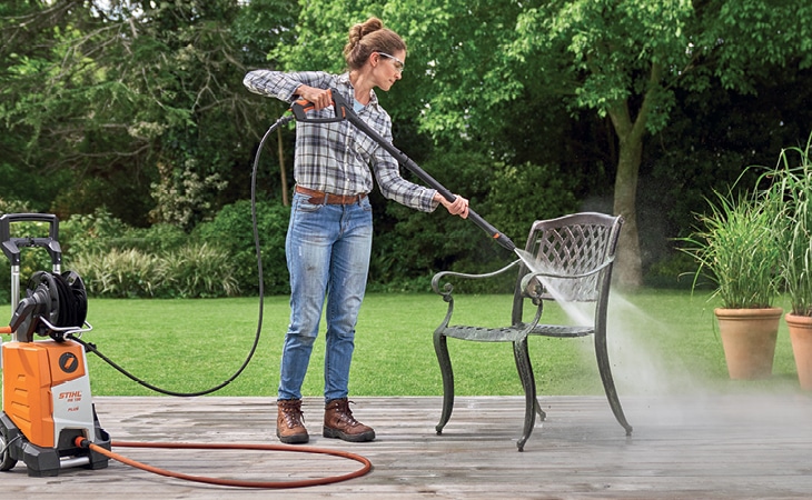 How To Clean Garden Furniture Stihl Blog - Wrought Iron Outdoor Furniture Cleaner