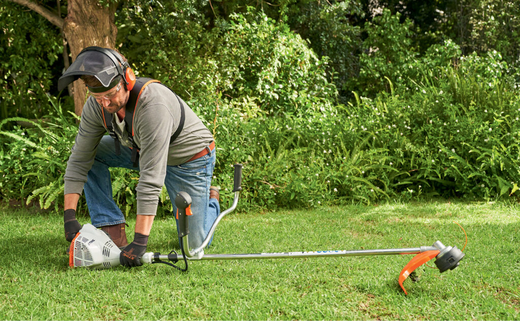 SAFETY TIPS: GRASS TRIMMERS & BRUSHCUTTERS - STIHL Blog