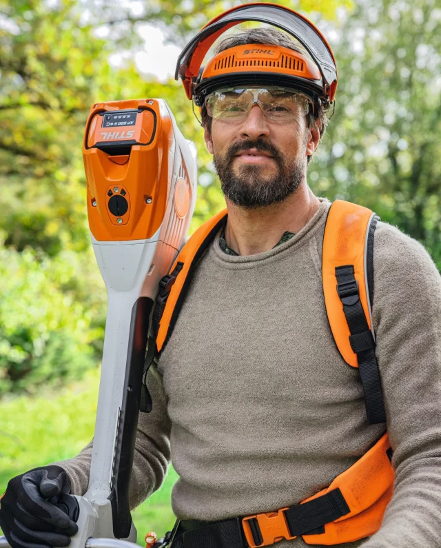 The STIHL FSA 200 brush cutter is your go-to tool for tackling overgrown edges, long grass and stubborn weeds, even through the cooler months. Quiet, powerful, and built for year-round performance.

Visit the link in bio to learn more.

#STIHLAU #STIHLFSA200 ##STIHLBatteryPower #Brushcutter