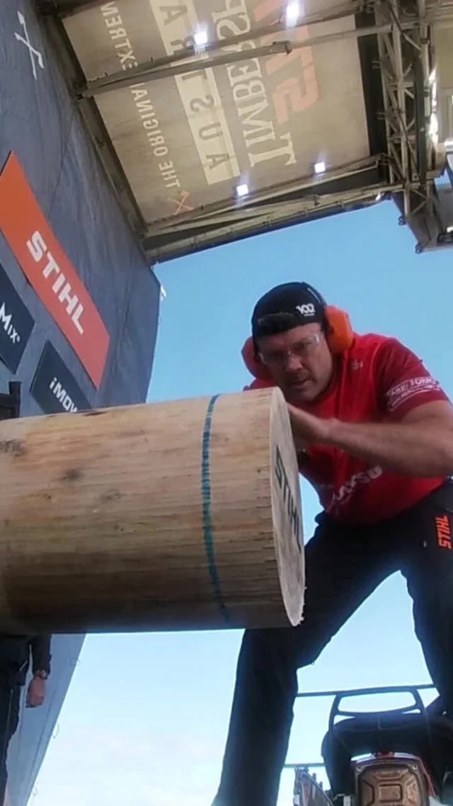 Laurence O’Toole made history at the 2024 TIMBERSPORTS® Australian Championship!

He set a new Stock Saw National Record with an incredible time of 9.94 seconds, all powered by STIHL 🪵🔥

#STIHLAu #STIHLTimbersports #STIHLChainsaws #STIHLPower