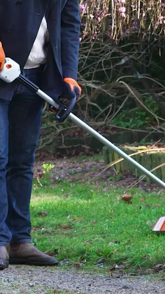 Tackle the toughest mowing, trimming, and cleaning jobs you can find in your garden. 

Switch mowing heads in seconds, no tools needed. Thanks to the Rapid Click system on the STIHL FSA 70 R, you just press the button to switch from the nylon AutoCut head to the PolyCut bladed mowing head. Easy done and always ready to go! 🌿 
What’s the first job you’d tackle with the FSA 70 R? Let us know below!